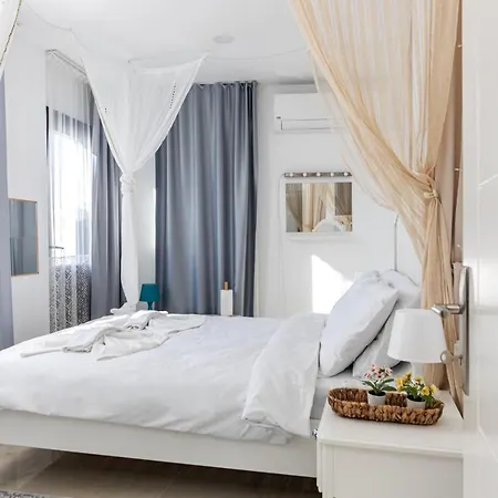 Daire Central And Cozy Flat 3 Min To Beach In *